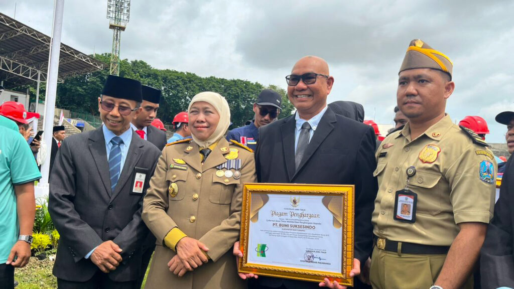 PT Merdeka Gold Resources Tbk Officially Listed on IDX, Raises Rp4.66 ...